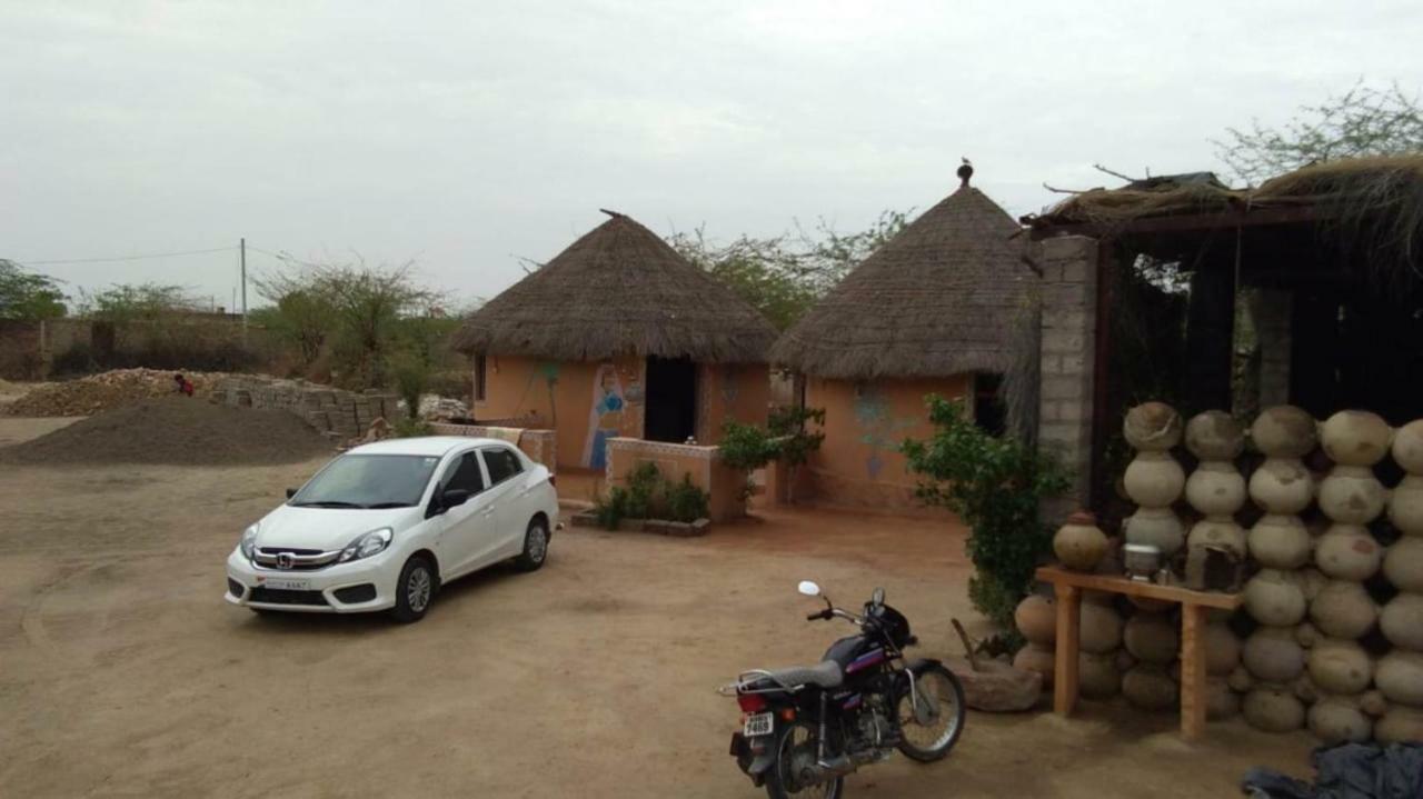 Bishnoi Village Home Stay จ๊อดปูร์ ภายนอก รูปภาพ